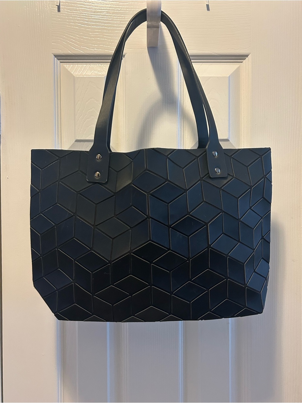 Emilio Pepe Italy Black Geometic Design hand bag